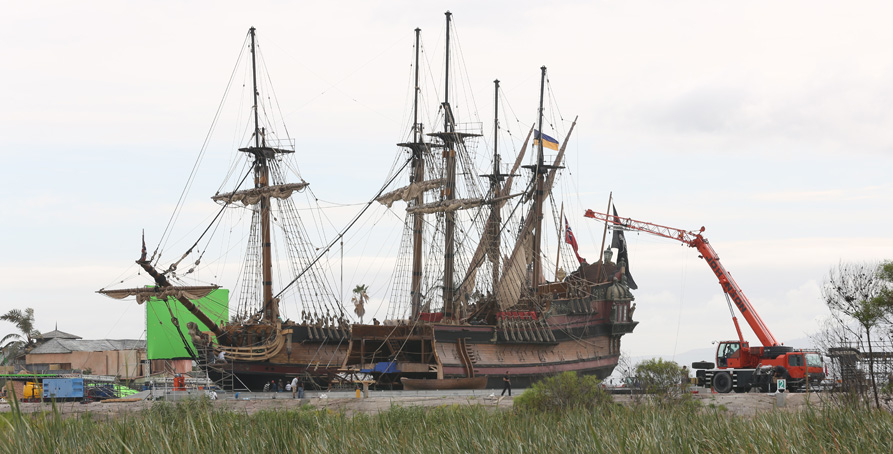 black-sails-ship.jpg